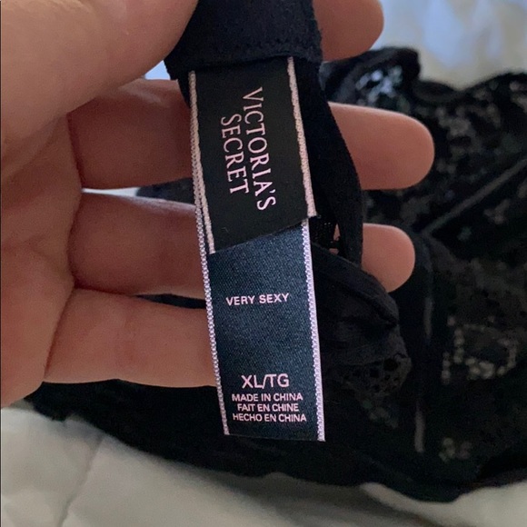 Victoria's Secret Very Sexy Bralette - Picture 6 of 6
